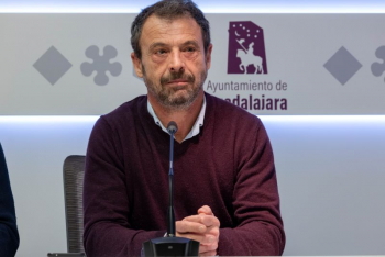 Toquero afirma que la Biblioteca Suárez de Puga no "está en riesgo ninguno" y se están buscando soluciones a su gestión