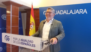 Redondo llama a concentrar el voto de las derechas en el PP para "hacer frente a las políticas del PSOE, que no están favoreciendo a nuestra región" 