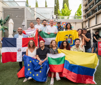 Bellido replica al PP a que exija a Vox que cumpla con los mismos valores de Europa que Feijóo quiere pedir a las personas migrantes que acuden a trabajar a España