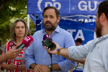 Núñez pide en Guadalajara el voto al PP en las Elecciones Europeas para acabar con el "sanchismo"