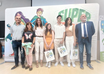 El IES Castilla de Guadalajara gana el concurso Supercirculares 2024 con su proyecto ‘La noche estrellada de Van Gogh’