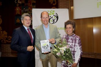 Pueblos con Futuro reconoce la implicación del Ayuntamiento de Pareja en su programa para fijar población en el medio rural