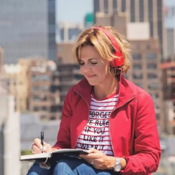 Almudena Ariza recoge esta tarde el XII Premio Internacional de Periodismo “Cátedra Manu Leguineche”