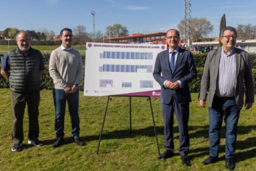 El PSOE señala que el nuevo gimnasio de la Sonia Reyes es otro ejemplo de proyecto de Alberto Rojo demorado deliberadamente por Guarinos