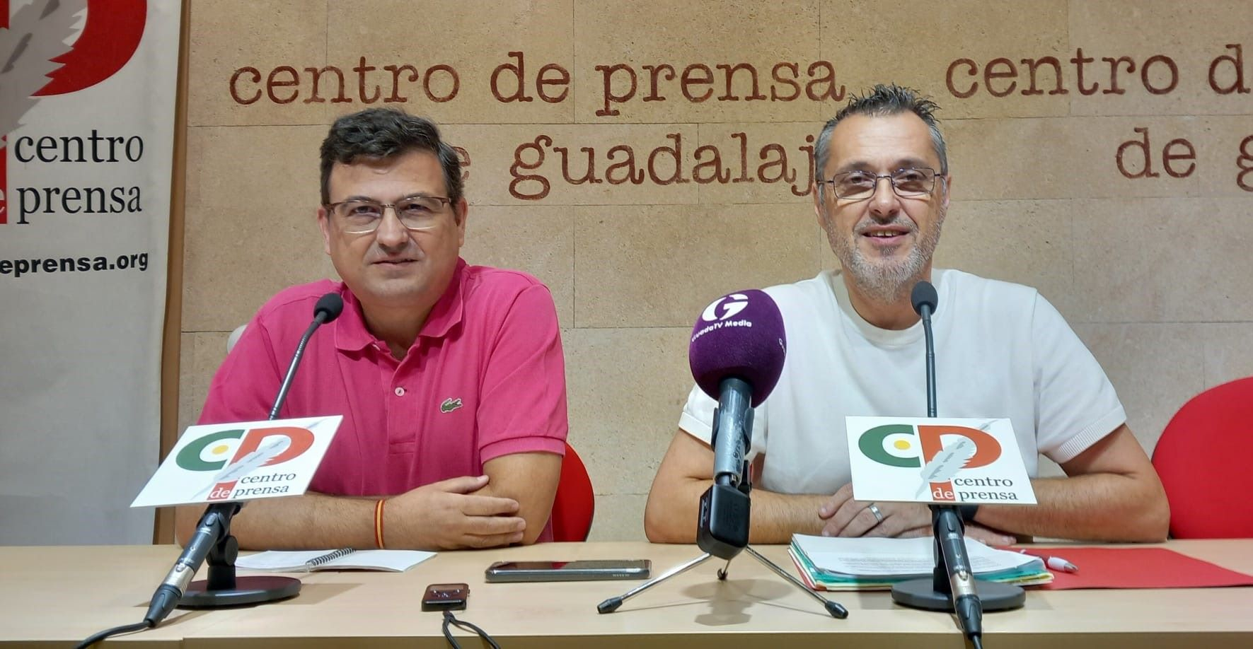 Joaquín Toledo y Javier Olmo, durante la rueda de prensa ofrecida esta mañana.