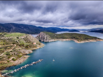 Herido un joven de 21 años en el pantano de Entrepeñas al amputarle una pierna la hélice de una embarcación