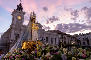 La Cofradía de la Virgen de la Antigua cambia el recorrido de la procesión y el escenario de la ofrenda floral