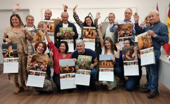 Puebla de Valles se desnuda por Álvaro, para encontrar una cura contra la enfermedad de Niemann Pick 