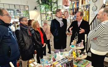 Porticada y Pardo Family ganan el concurso de escaparates navideños organizado por el Ayuntamiento de Guadalajara