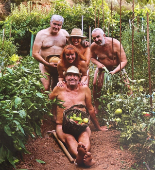 Desnudos por Álvaro