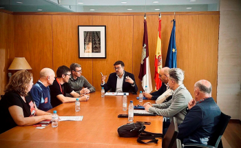 STE-CLM, CCOO y CSIF valoran importantes avances con Educación, que admite algunas de las reivindicaciones exigidas