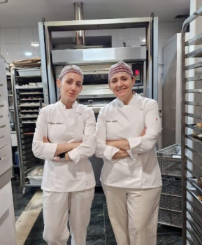 "Cuando venían a la panadería preguntaban por el panadero y tenía que especificar que la empresa la gestionábamos dos mujeres"