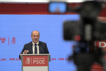 Rojo lamenta la marcha definitiva de La Ciudad del Cine. lo que “es una mala noticia para todo el mundo menos para Guarinos”